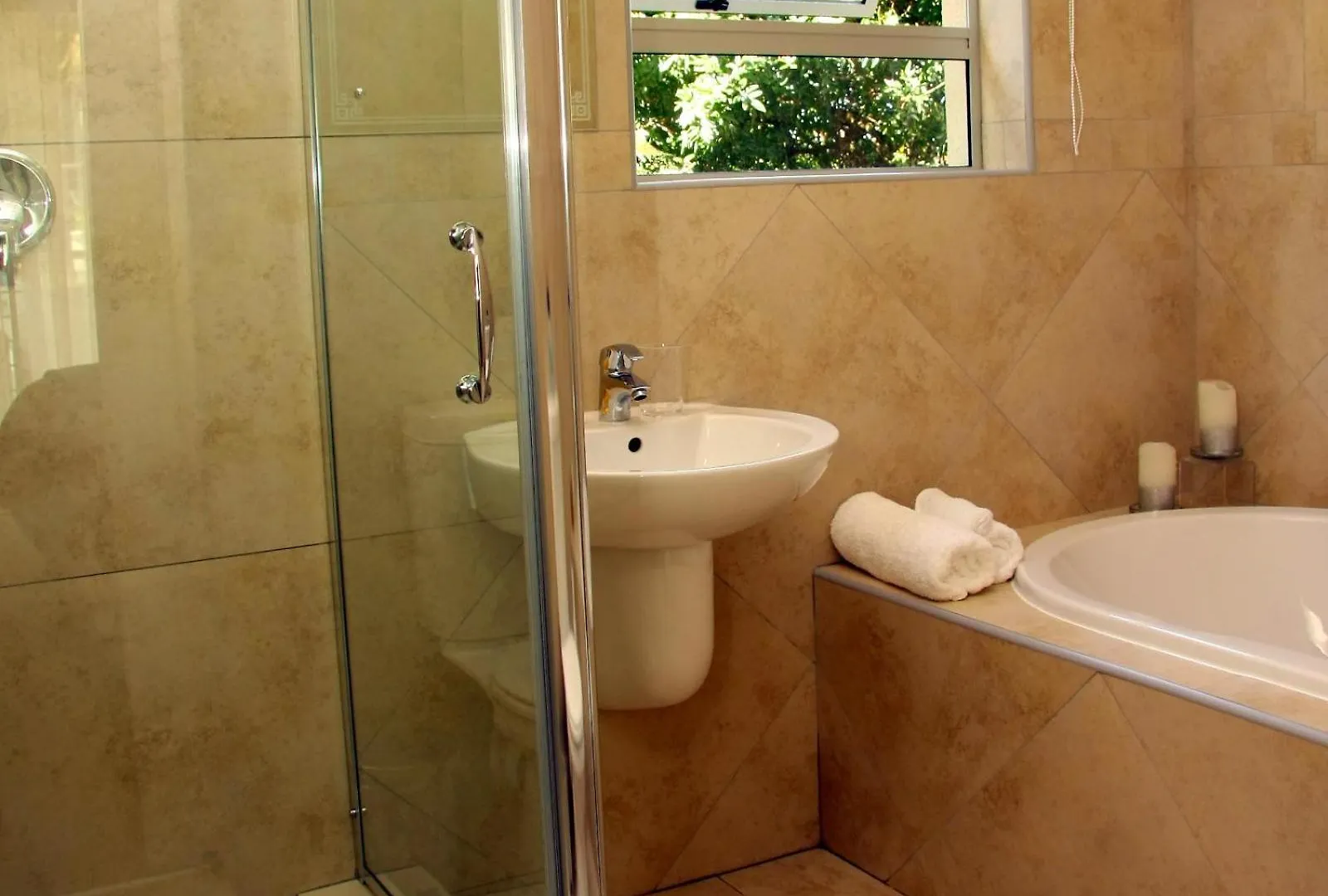 Guest house Eversview Guesthouse Durbanville